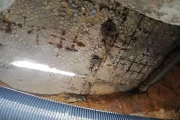 El extremo sur del paseo de Salinetas se desfonda por la falta de cuidados (Foto TA)